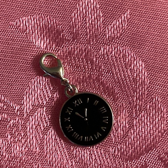 ❤️ NWOT - EFFY Black Clock Silvertone Hanging Charm* ❤️ - Picture 3 of 9